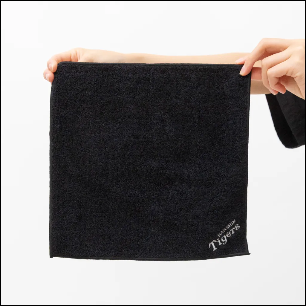 オールブラック・ハンカチ 全体