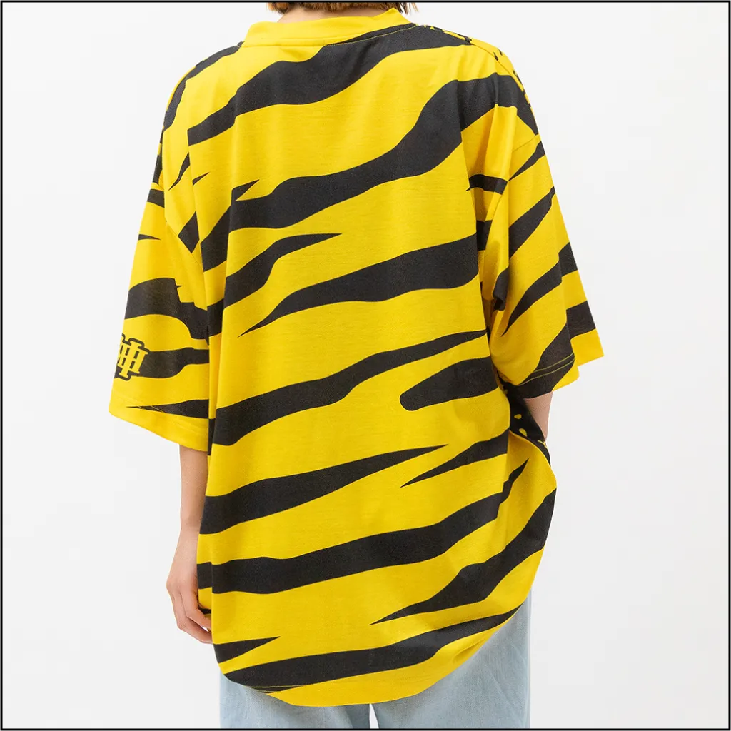 虎フェイスTシャツ 背面