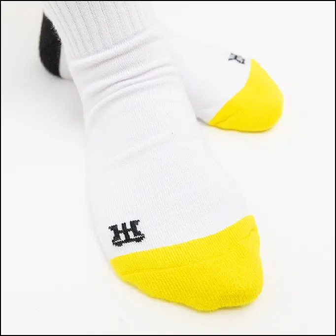 バックロゴソックス つま先