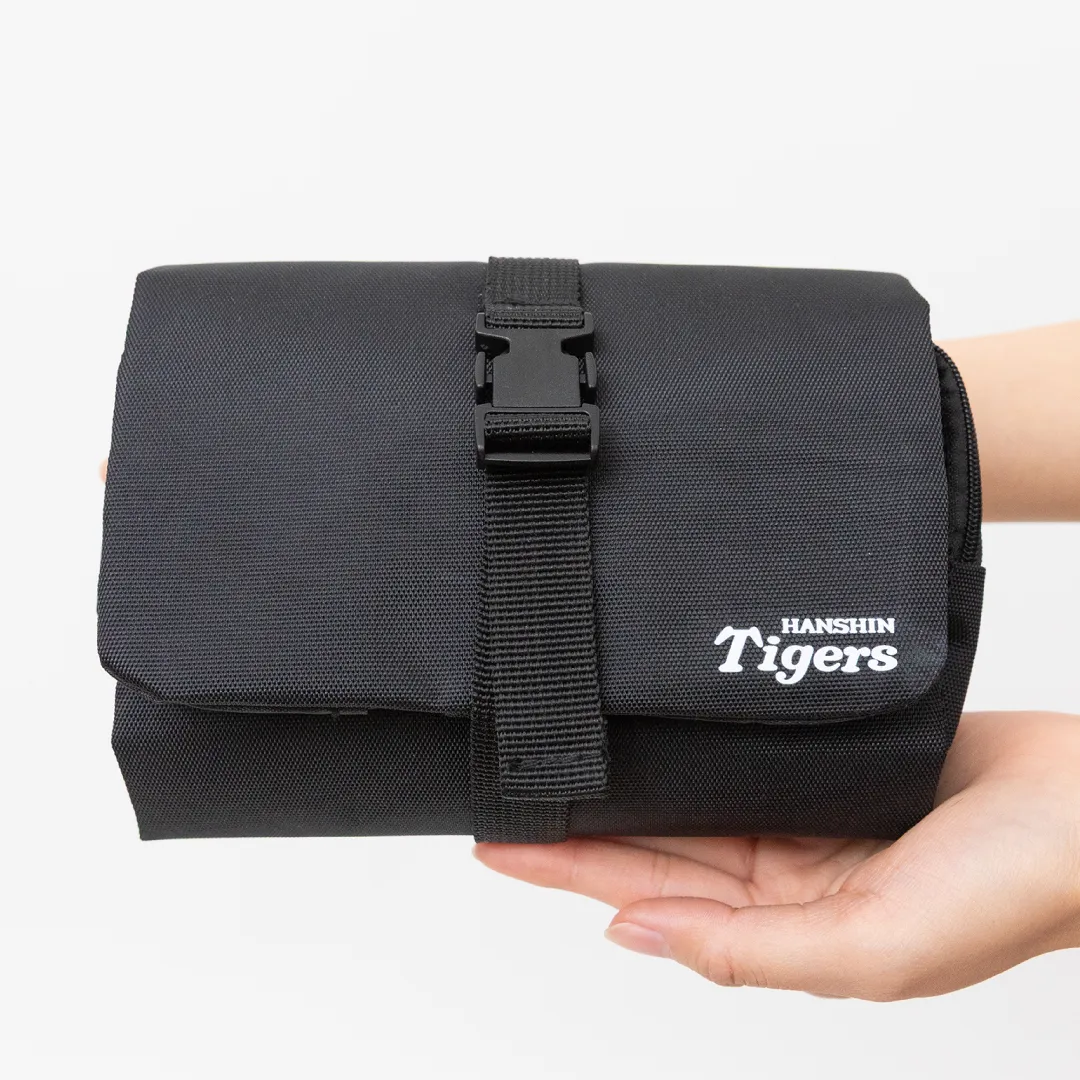 Tigers 吊るせる虎ベルポーチ