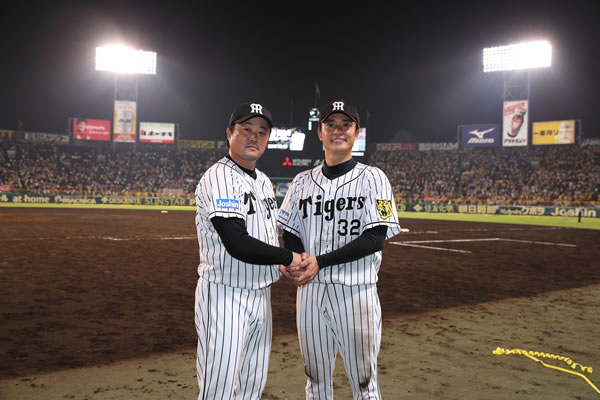新井良太選手が現役引退を発表 球団ニュース ニュース 阪神タイガース公式サイト